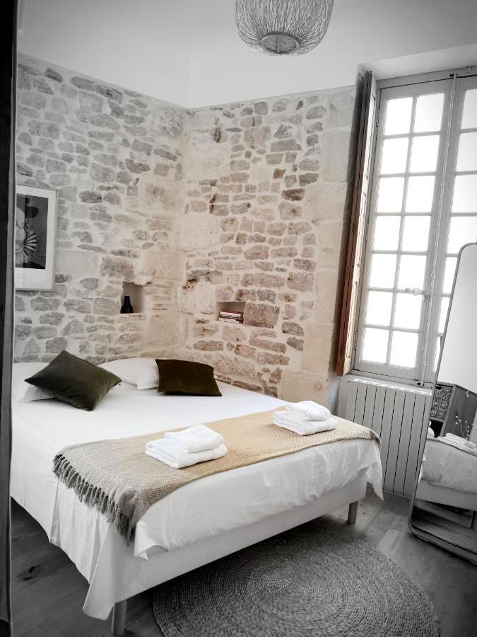 Palmiers Et Crocos Du Vieux Nimes Appartement Buitenkant foto